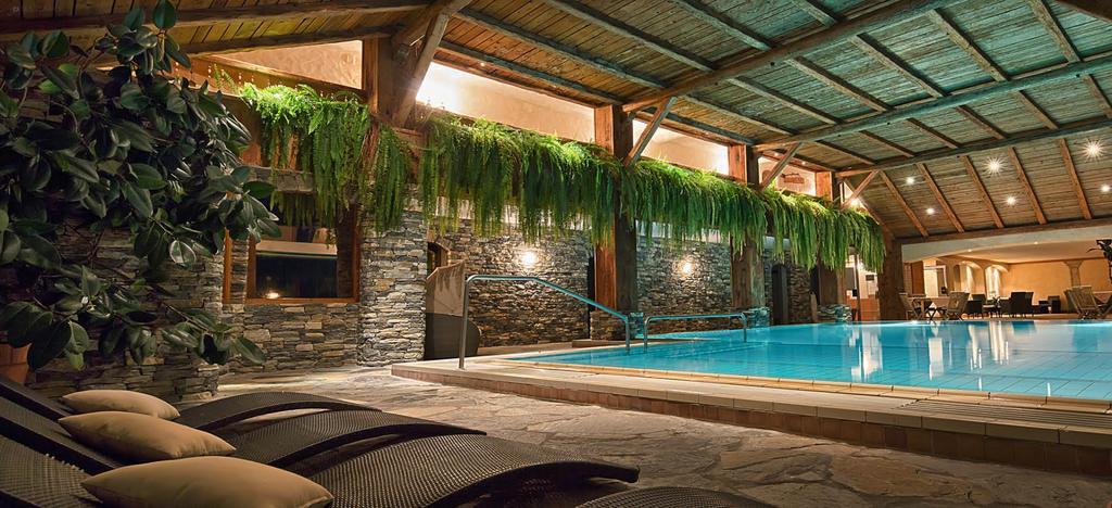 Apartment 24 Hotel Etrier Pool & Spa Кран-Монтана Екстер'єр фото